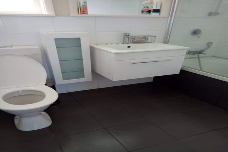 Photo of property in 4 Bowen Street, Manurewa East, Auckland, 2102