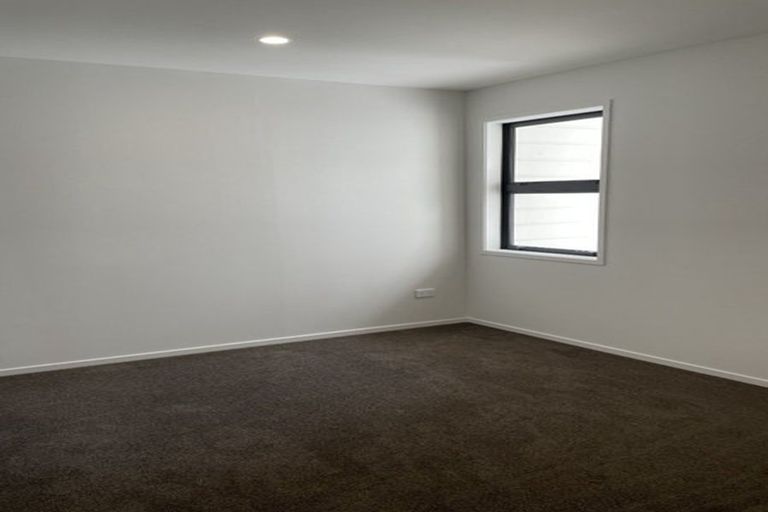 Photo of property in 32 Karoro Road, Flat Bush, Auckland, 2019