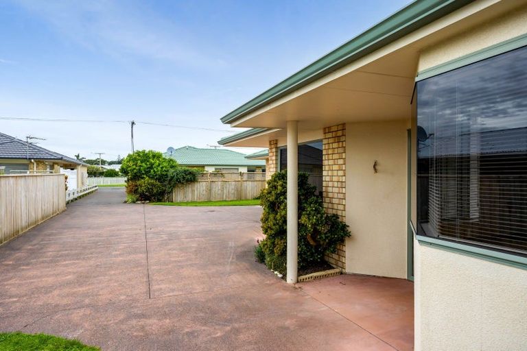 Photo of property in 21a Clemow Road, Fitzroy, New Plymouth, 4312