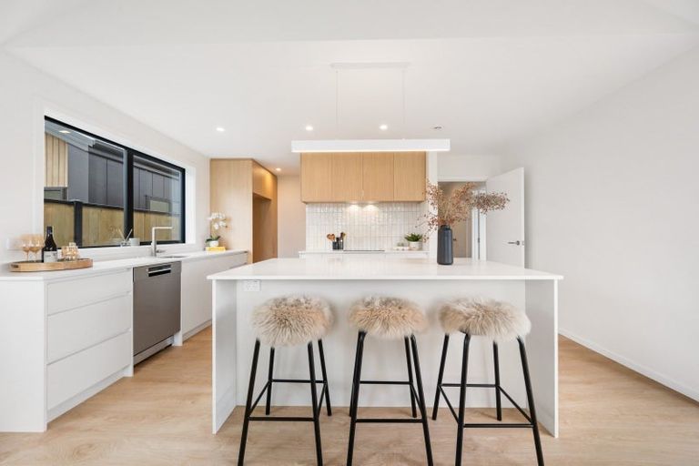 Photo of property in 117 Wooing Tree Avenue, Cromwell, 9310