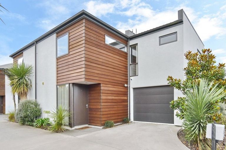 Photo of property in 473a Manchester Street, St Albans, Christchurch, 8014