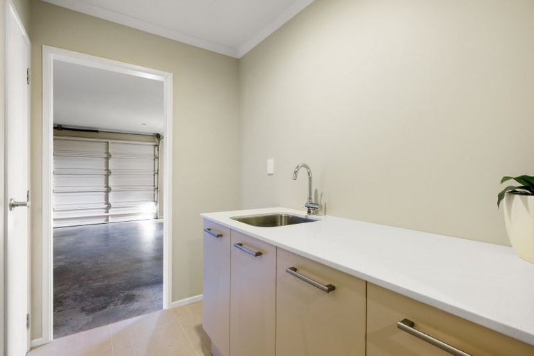 Photo of property in 14 Vantage Place, Flagstaff, Hamilton, 3210