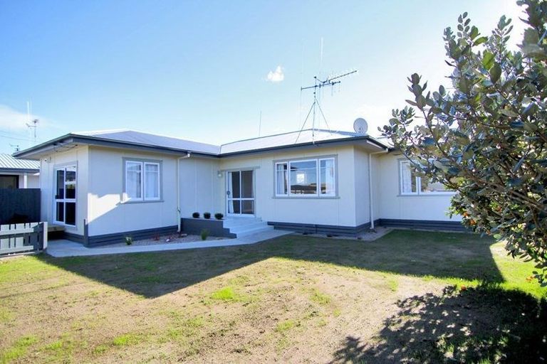 Photo of property in 56 Grandview Road, Nawton, Hamilton, 3200