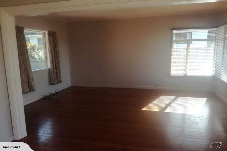 Photo of property in 918 Avonside Drive, Avondale, Christchurch, 8061