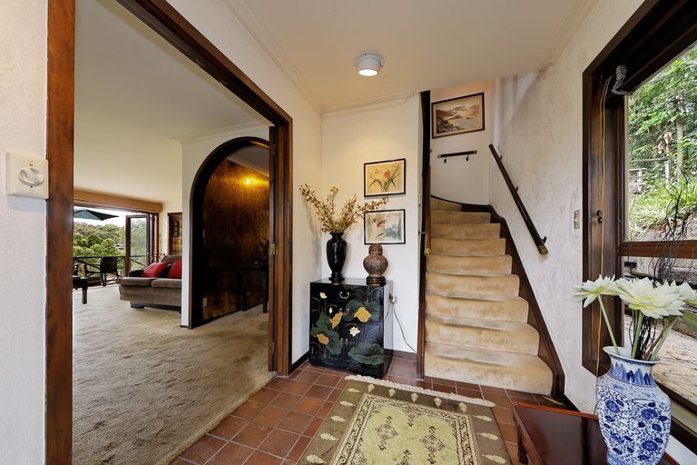 Photo of property in 11 Paturoa Road, Titirangi, Auckland, 0604