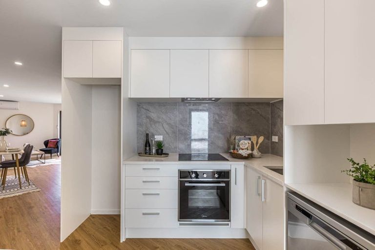 Photo of property in 1a Bellville Drive, Clendon Park, Auckland, 2103