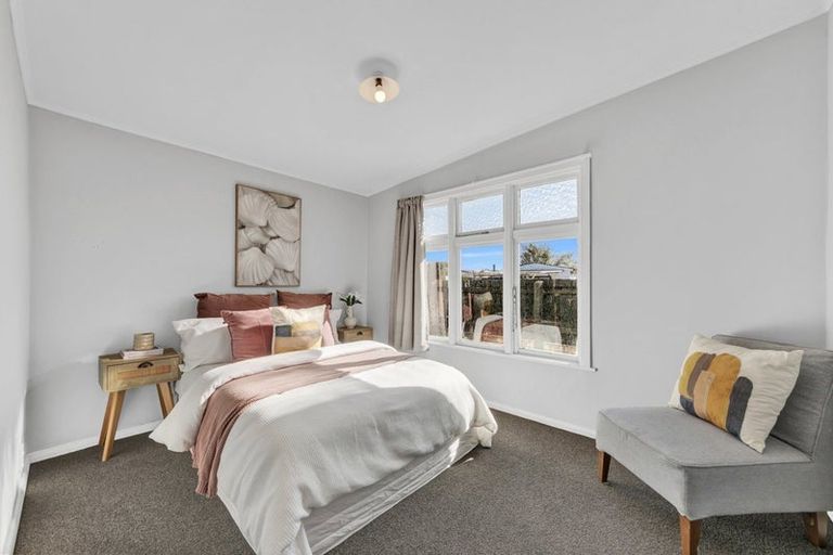 Photo of property in 12 Randolph Street, Woolston, Christchurch, 8062