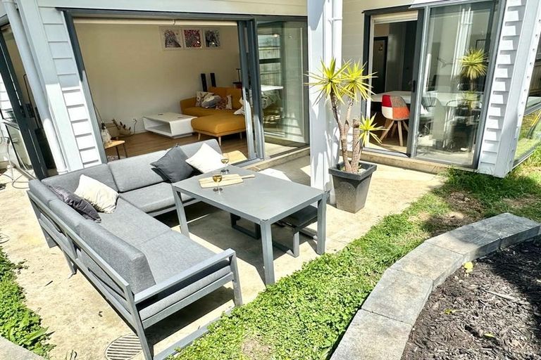 Photo of property in 45 Nautilus Drive, Gulf Harbour, Whangaparaoa, 0930