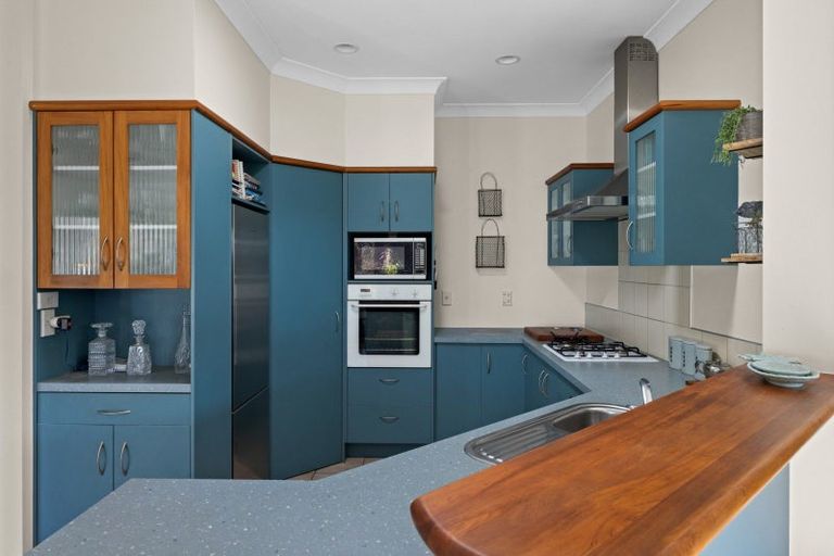 Photo of property in 23 Mcelwee Street, Jervoistown, Napier, 4112