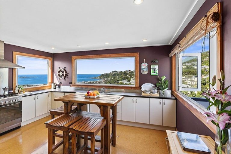 Photo of property in 38 Lerwick Terrace, Melrose, Wellington, 6022