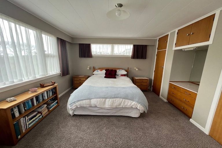 Photo of property in 335 Tukapa Street, Hurdon, New Plymouth, 4310