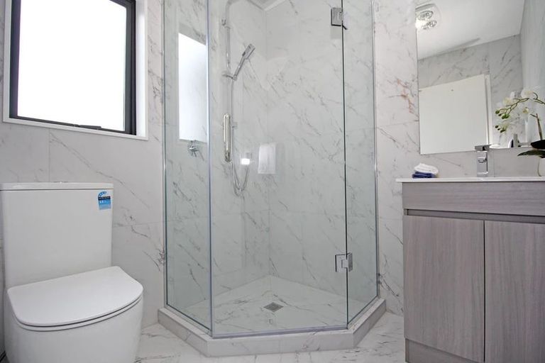 Photo of property in 58b Friesian Drive, Mangere, Auckland, 2022