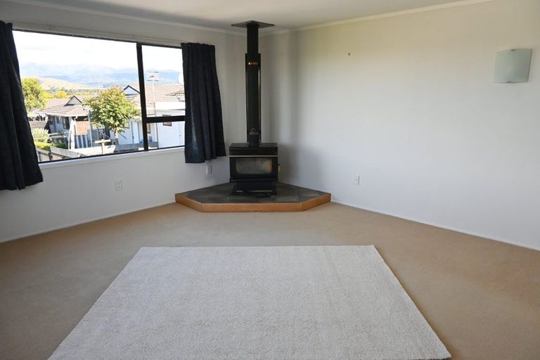 Photo of property in 17 Churchill Street, Levin, 5510