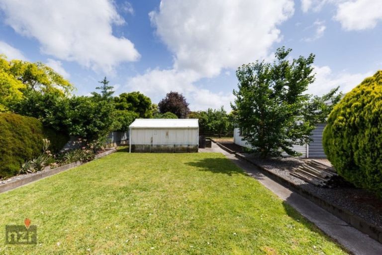 Photo of property in 24 Queen Street, Feilding, 4702