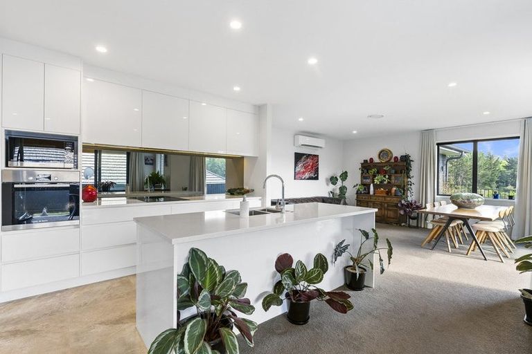 Photo of property in 42 Puhirake Crescent, Pyes Pa, Tauranga, 3112