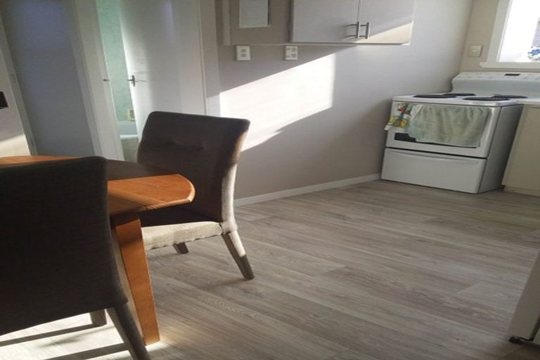 Photo of property in 1/80 Oram Avenue, New Brighton, Christchurch, 8061