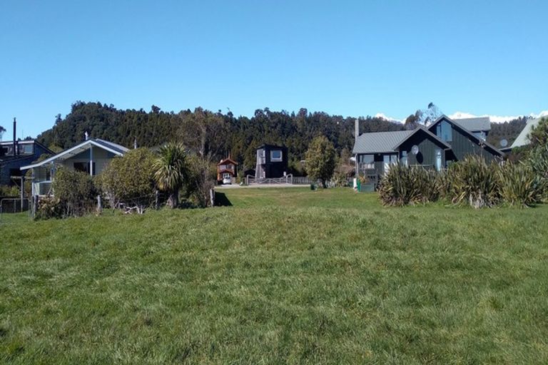 Photo of property in 9 The Strand, Okarito, Whataroa, 7886