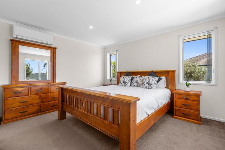 Photo of property in 174 Doncaster Drive, Papamoa Beach, Papamoa, 3118