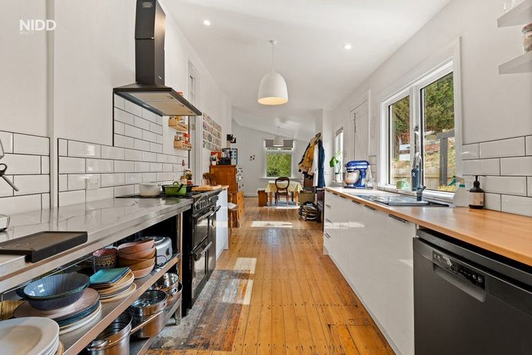 Photo of property in 20 Manuka Street, Ravensbourne, Dunedin, 9022