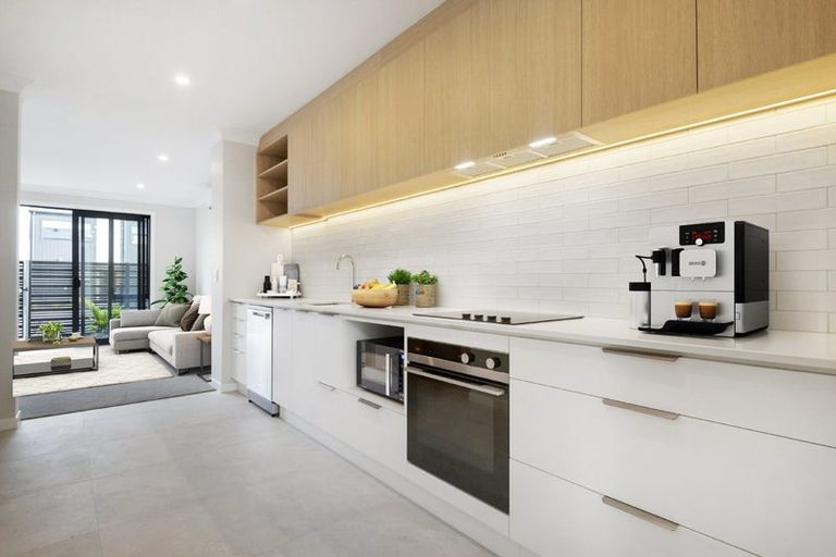 Photo of property in 47 Oyster Drive, Whenuapai, Auckland, 0618