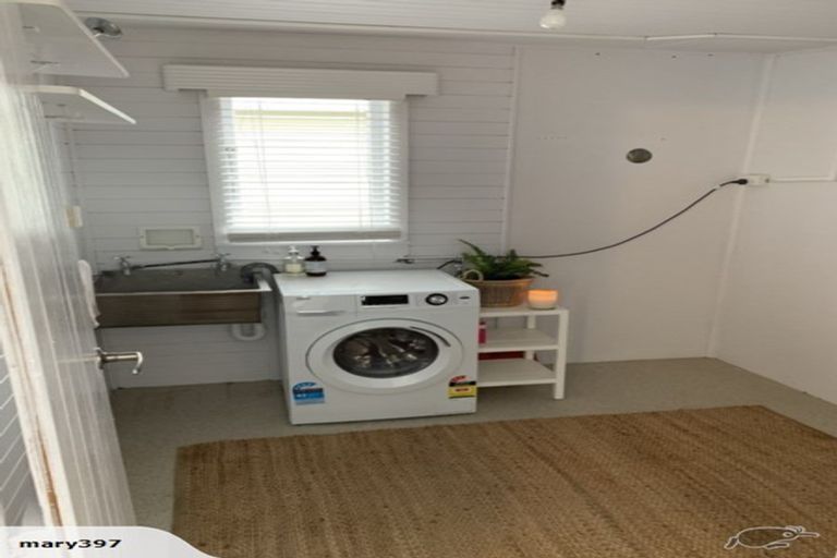 Photo of property in 93 Riverside Drive, Waiwhetu, Lower Hutt, 5010