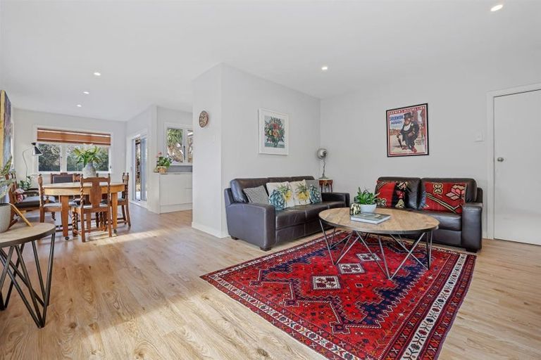 Photo of property in 208 Wairakei Road, Bryndwr, Christchurch, 8053