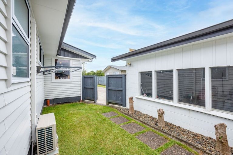 Photo of property in 4 Colstone Street, Glenview, Hamilton, 3206