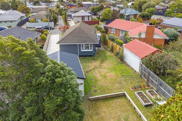 Photo of property in 11a Palmside Street, Somerfield, Christchurch, 8024