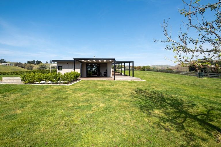 Photo of property in 24 Aintree Road, Havelock North, 4130