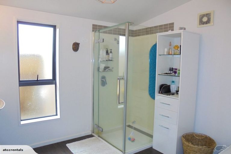 Photo of property in 1 Carinya Lane, Heathcote Valley, Christchurch, 8022