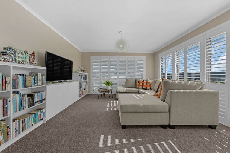 Photo of property in 5 Noble Lane, Pokeno, 2402