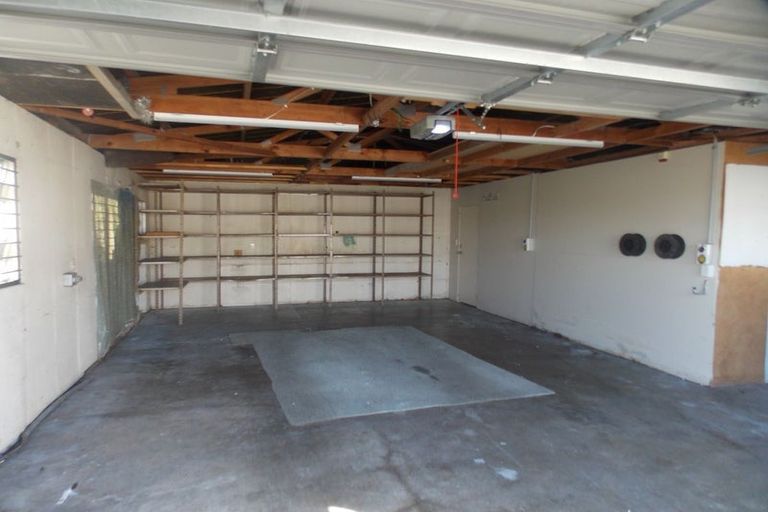 Photo of property in 9 Paradise Place, Milson, Palmerston North, 4414