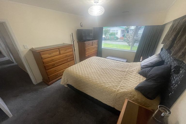 Photo of property in 1021 High Street, Avalon, Lower Hutt, 5011