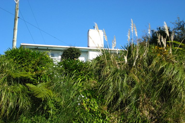Photo of property in 33 Clawton Street, Westown, New Plymouth, 4310