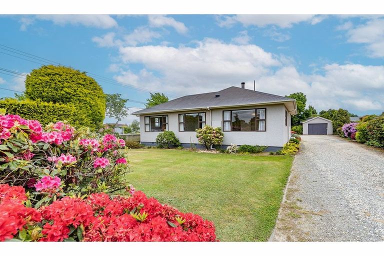 Photo of property in 16 Ritso Street, Darfield, 7510