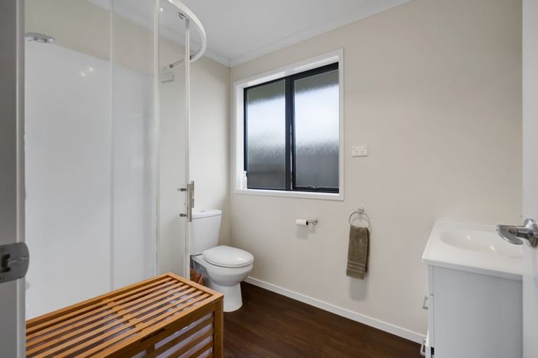 Photo of property in 513 Richmond Road, Lepperton, New Plymouth, 4373