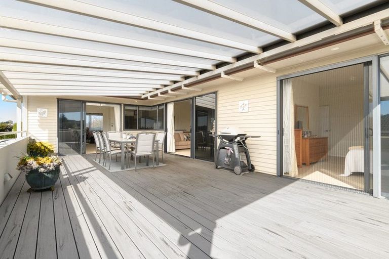 Photo of property in 24 Hawkridge Heights, Bethlehem, Tauranga, 3110