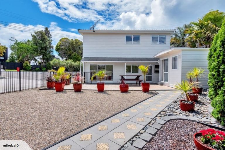 Photo of property in 267 Vipond Road, Stanmore Bay, Whangaparaoa, 0932