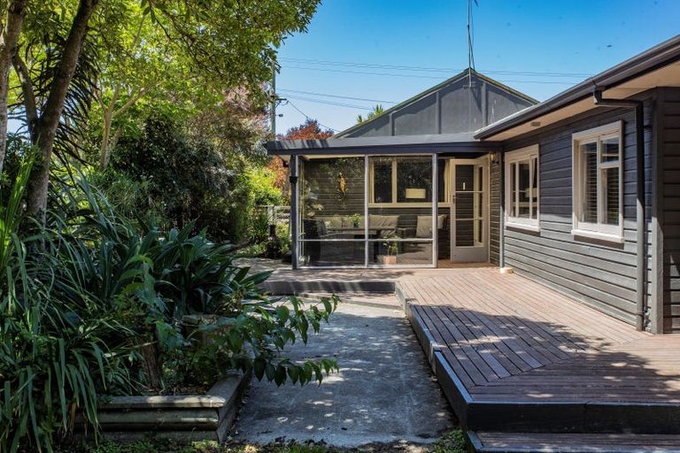 Photo of property in 51 Kings Avenue, Waikuku Beach, 7402