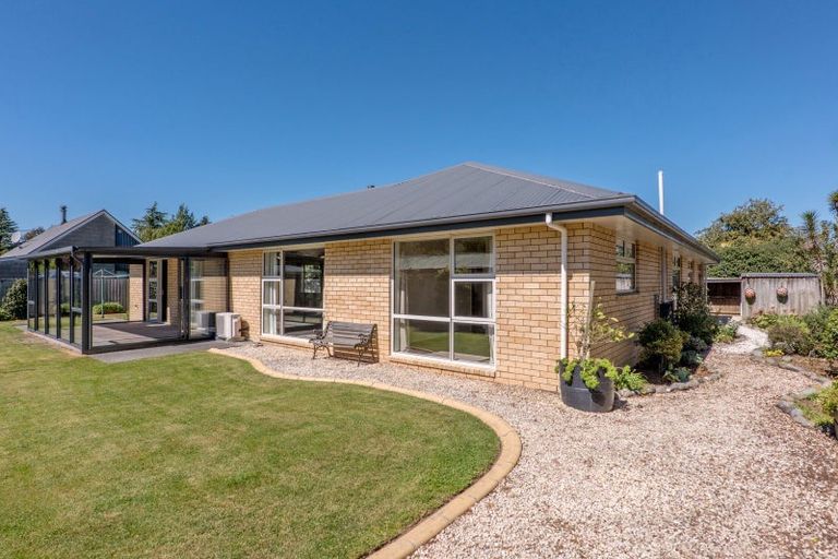 Photo of property in 8 Russell Street, Darfield, 7510