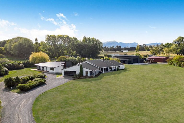 Photo of property in 210 Wards Line, Morison Bush, Greytown, 5794