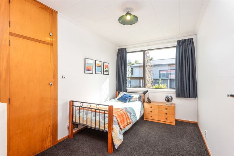 Photo of property in 17 Clydesdale Street, Woolston, Christchurch, 8062