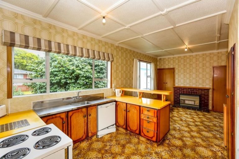 Photo of property in 125 Govett Avenue, Frankleigh Park, New Plymouth, 4310