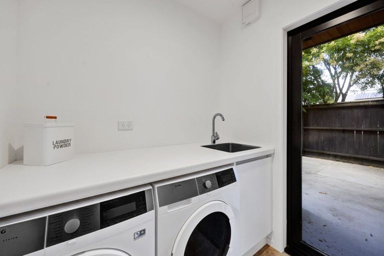 Photo of property in 6 Hawetaone Street, Bell Block, New Plymouth, 4312