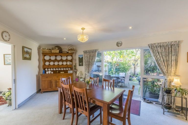 Photo of property in 14 Compass Court, Paraparaumu, 5032