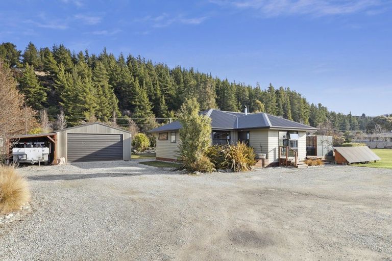 Photo of property in 1 Pisa Road, Luggate, Cromwell, 9383