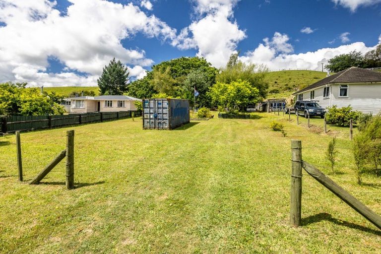 Photo of property in 235 Golf Road, Taumarunui, 3920