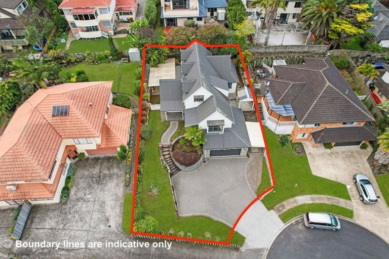Photo of property in 5 Figtree Terrace, Goodwood Heights, Auckland, 2105