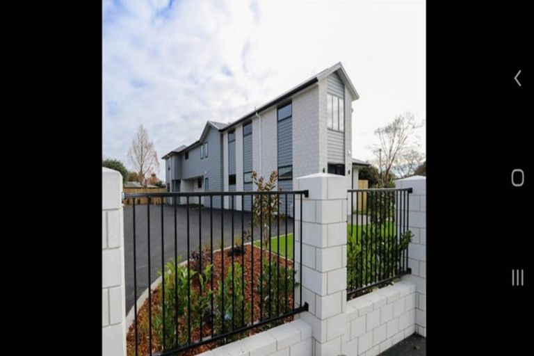 Photo of property in 2/71 Normandy Avenue, Melville, Hamilton, 3206