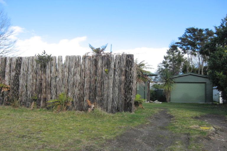 Photo of property in 229 Rereahu Avenue, Hatepe, Turangi, 3382